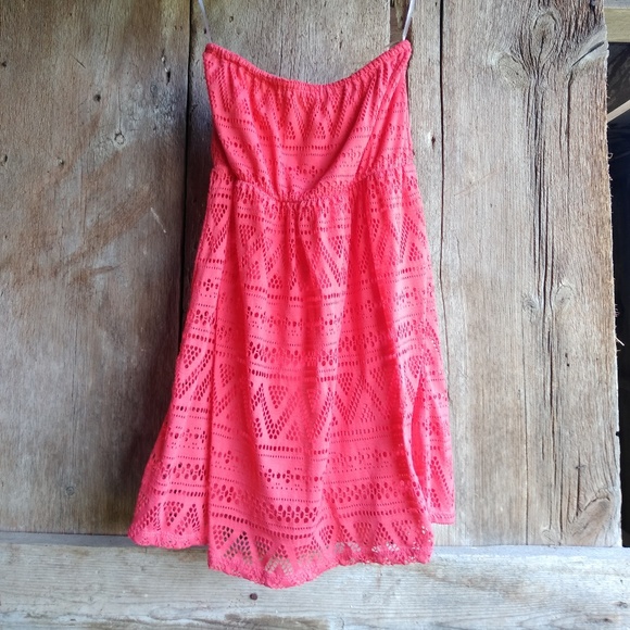 No Boundaries Strapless Dress, Pink, Ladies Medium - Picture 3 of 4